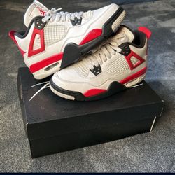 Air Jordan 4