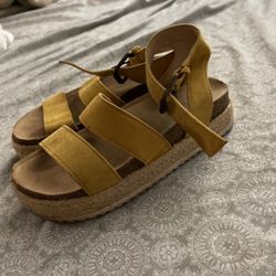 Fashionable Target Art Class Girls Flatforms 