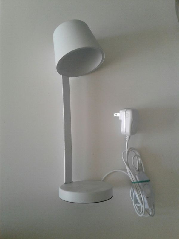 Modern Desk Lamp Dimmable Intertek Model Af42688 For Sale For