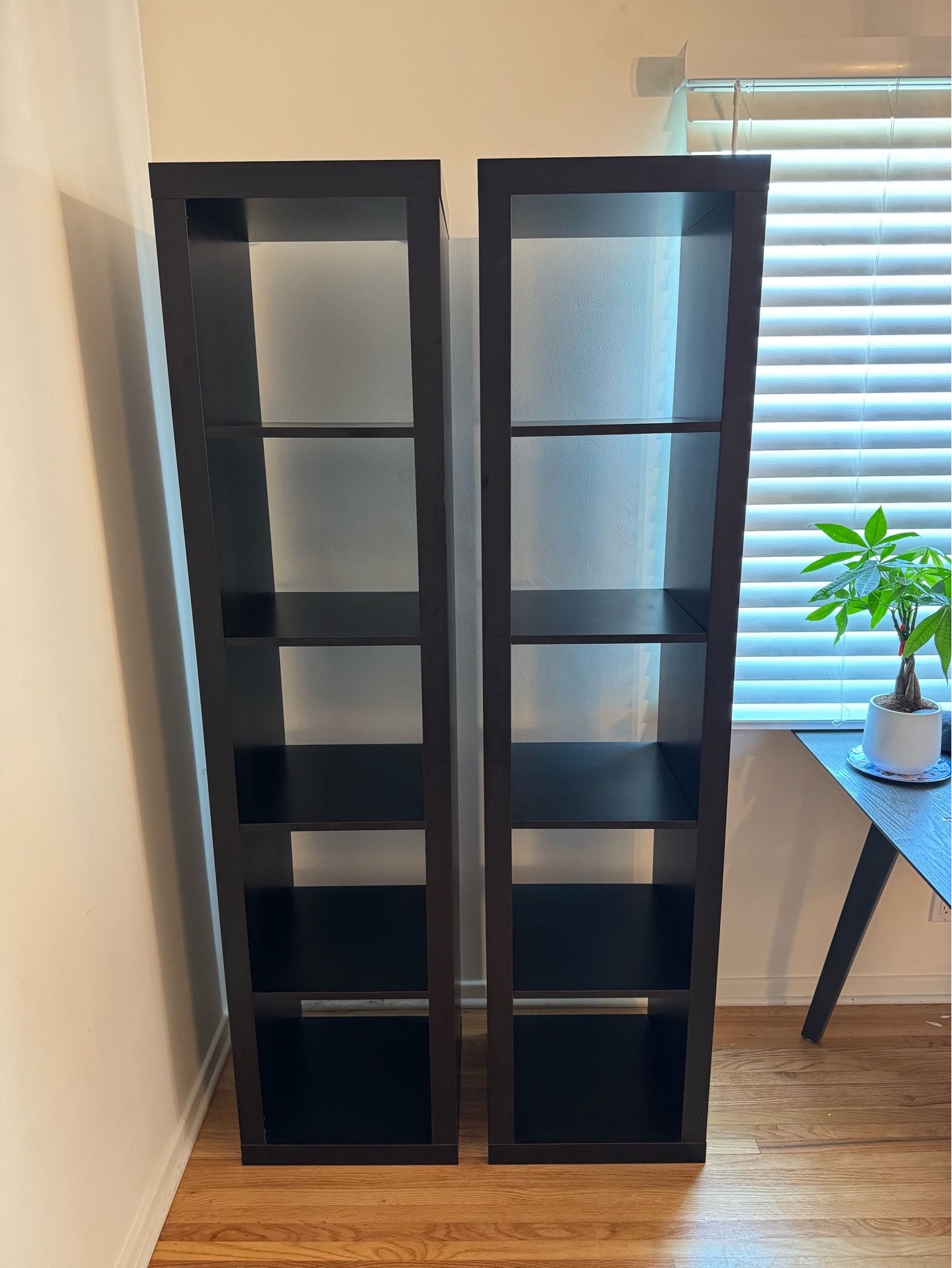 Cube Bookshelves Set - Great Condition