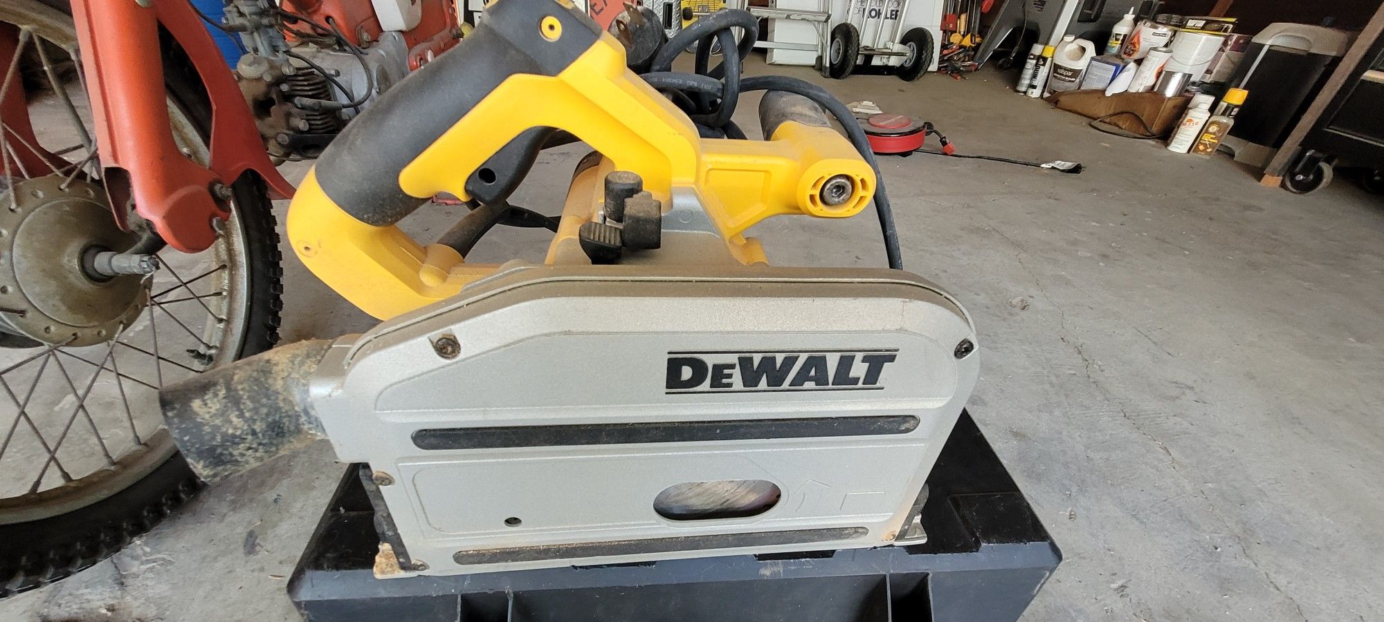 Dewalt Track Saw With Two Tracks for Sale in Ontario, CA OfferUp