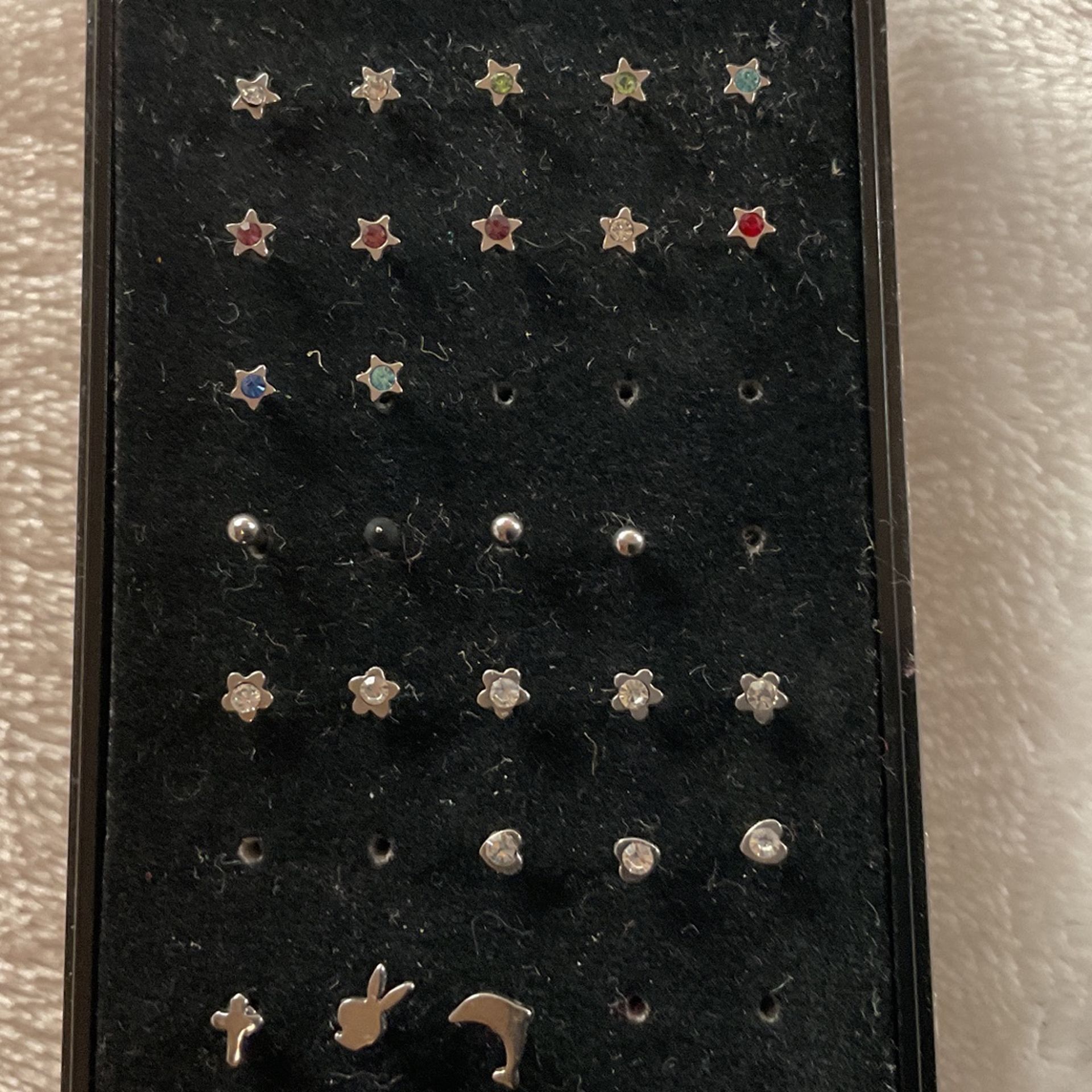 Surgical Steel Ball Pin Nose Rings With Rhinestone..