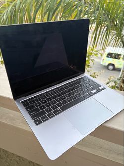 MacBook