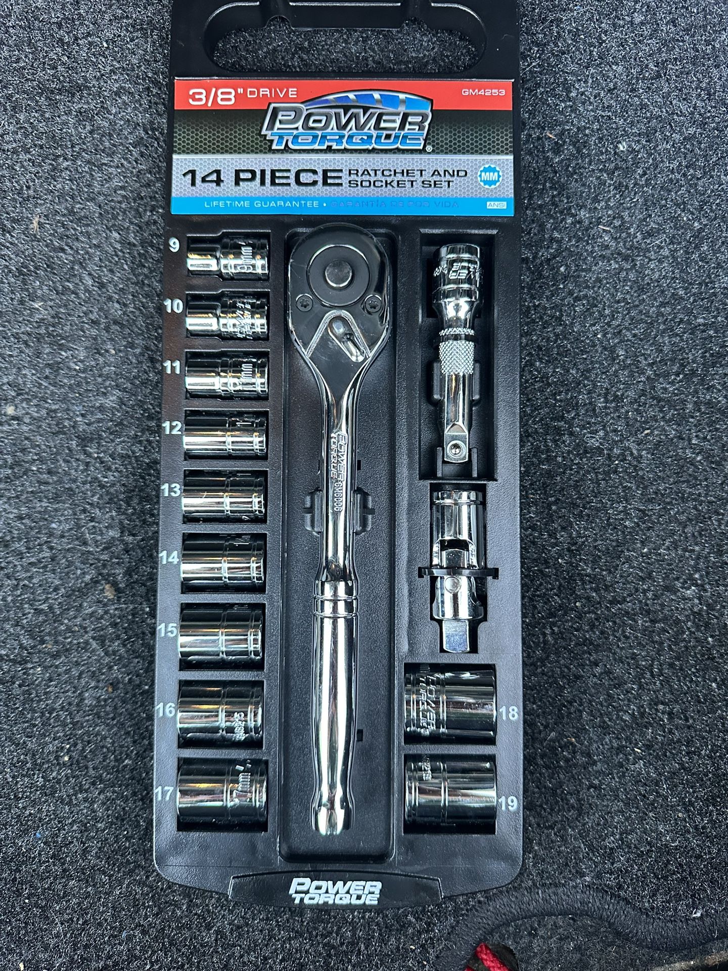 Ratchet And Socket Set