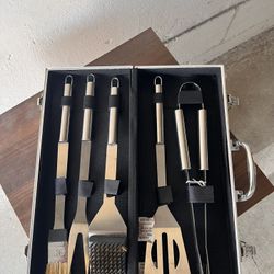 Grill Utensils New