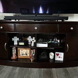 Solid Wood TV Stand With Drawers And Storage 