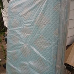 Full Size Serta-Pedic Mattress & Box Spring Set 🚚Drop Off Available🚚