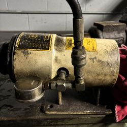 SP-1000 Denton Hydraulic Stator puller 