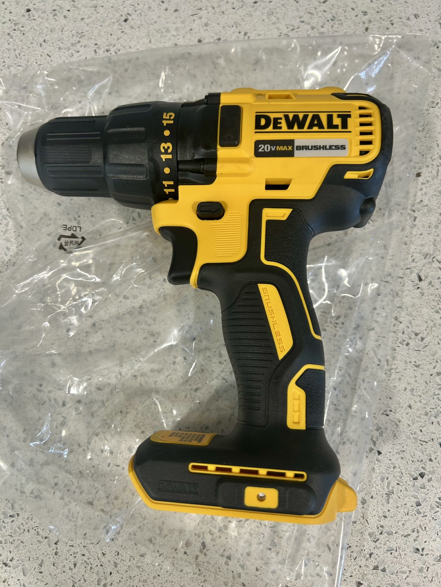 BRAND NEW DEWALT 20V MAX* Cordless Drill, 1/2-Inch, Tool Only