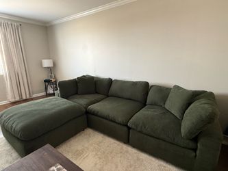 Living Spaces modular sectional (Green)