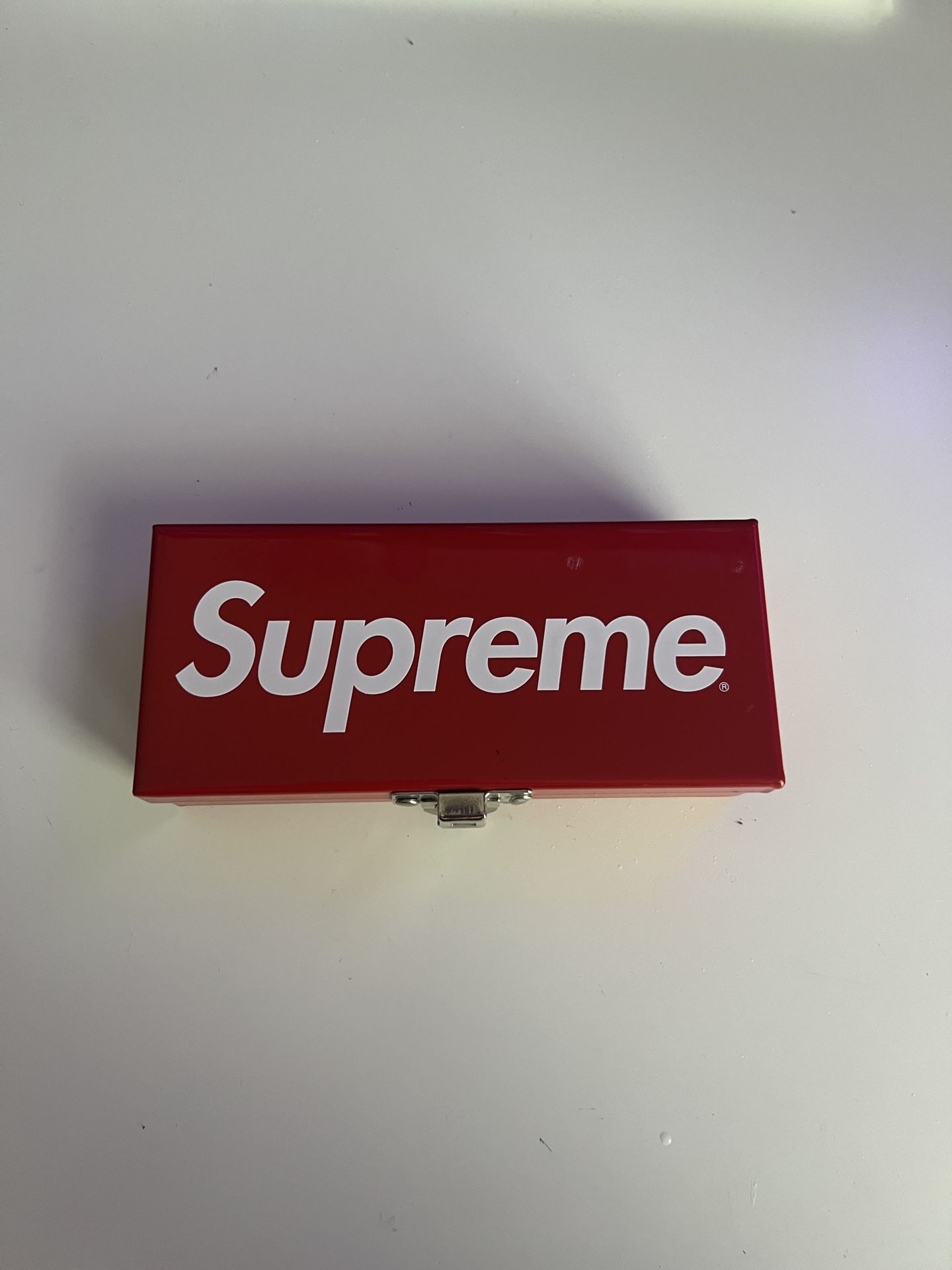 Supreme Box