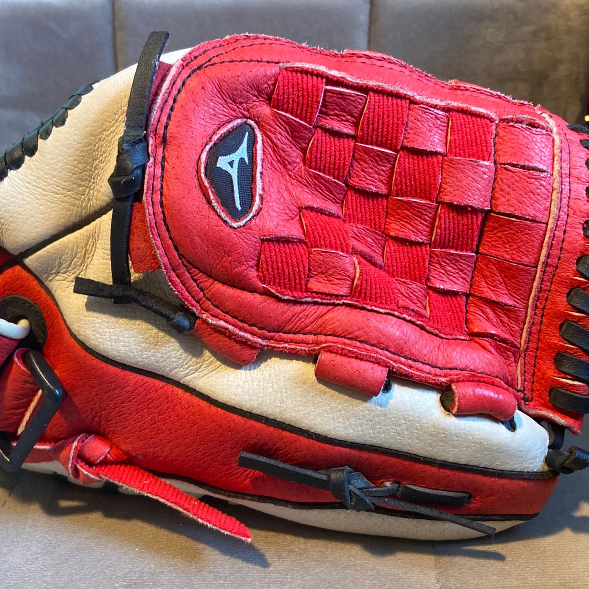 Mizuno BallPark 12” Baseball Glove