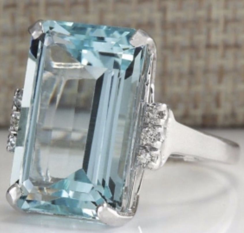 925 Sterling silver cubic zirconia ring SIZES: 6-7-8-9-10