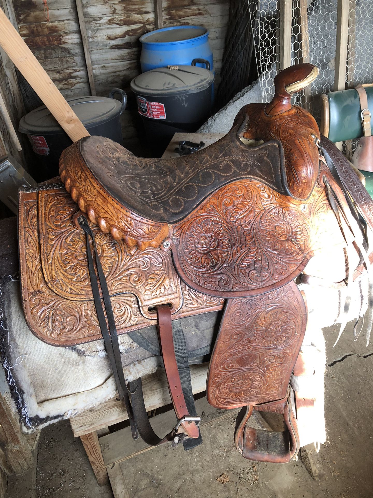 Hereford Tex Tan Of Yoakum 15.5” Saddle