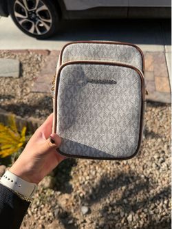 Michael Kors Crossbody Bag