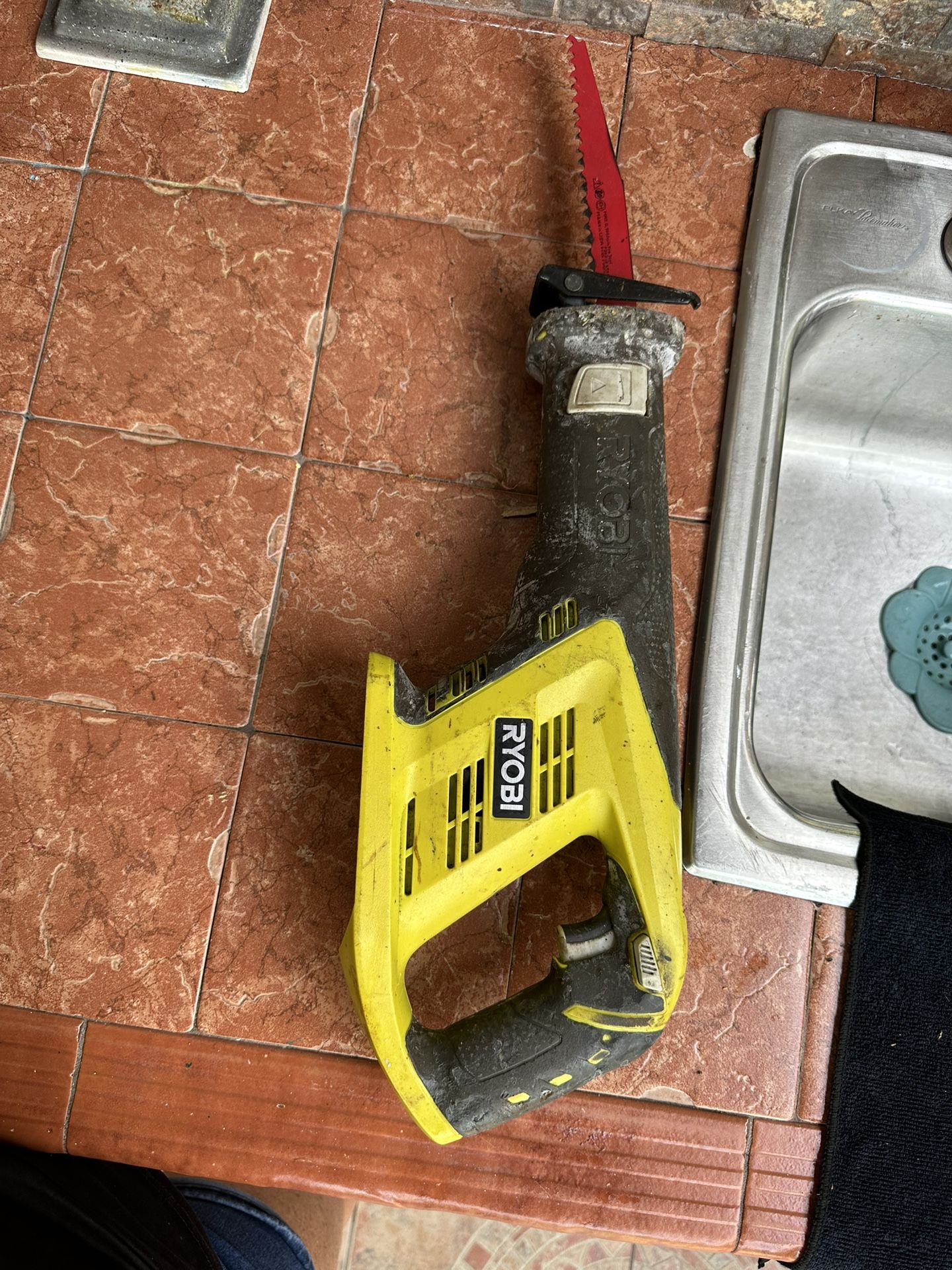 Saw