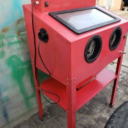 Vertical Blast Cabinet Model 93608