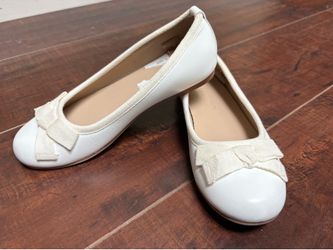 Elephantito White Leather Ballet Flats Bow Chic Girl EU 31 US 1 EUC Formal Dress