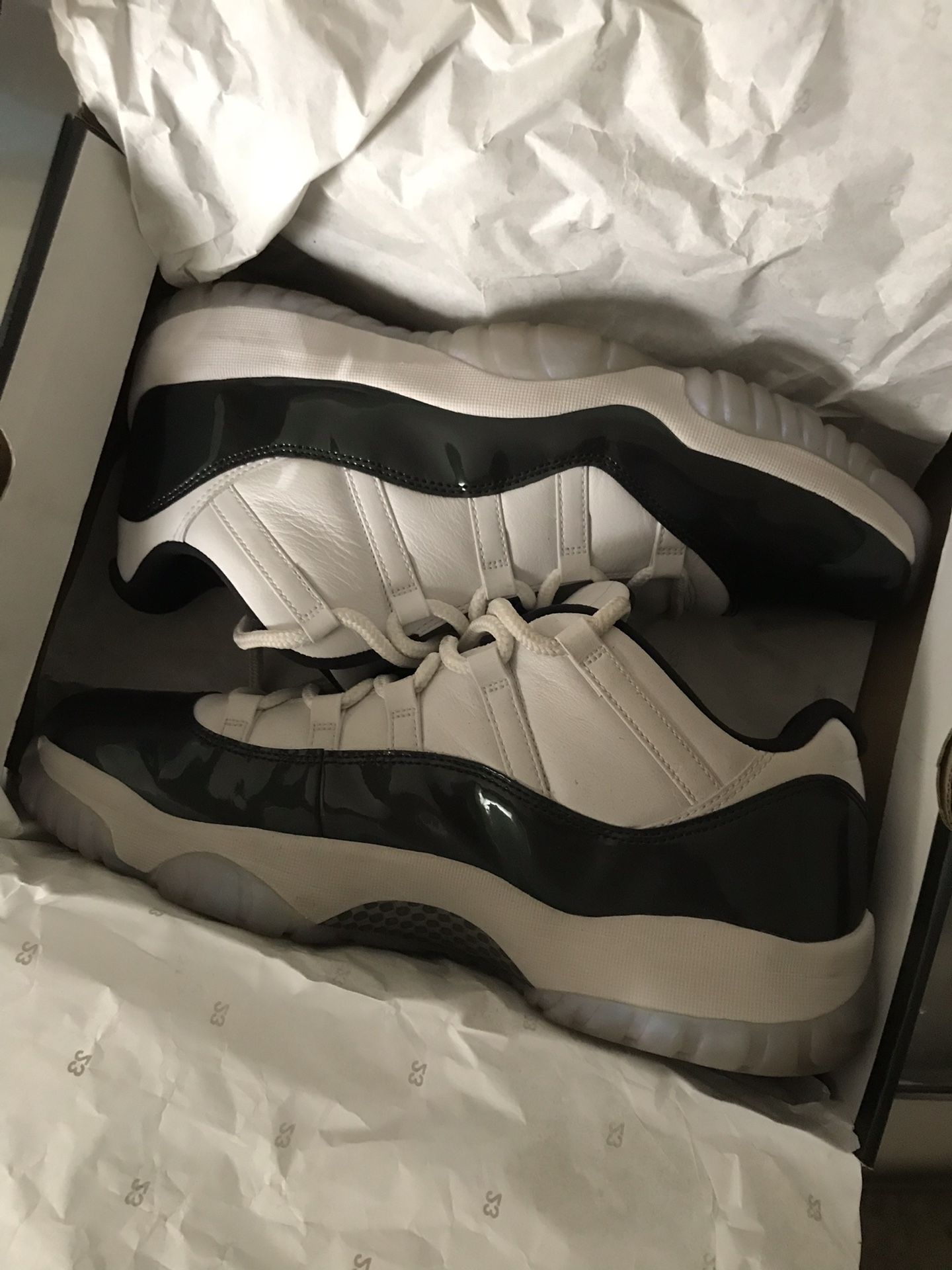 Jordan 11 Low