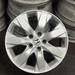 Honda Acura rim Wheel 17 inch factory 5 lugs bolt pattern 4.50 inch 114.30 mm Only one rim
