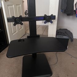 Dual monitor adjustable stand