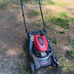 Honda Push Lawnmower 