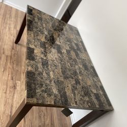 Dining room table brand new