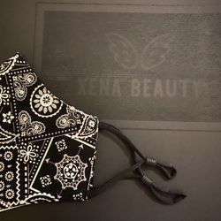 Black & White Bandana Face Mask