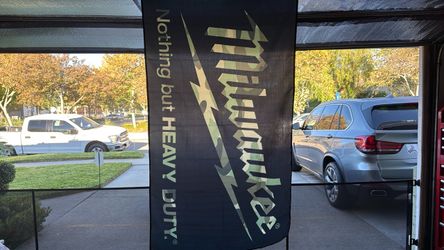Milwaukee 3x5  camo flag