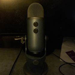 blue yeti microphone 