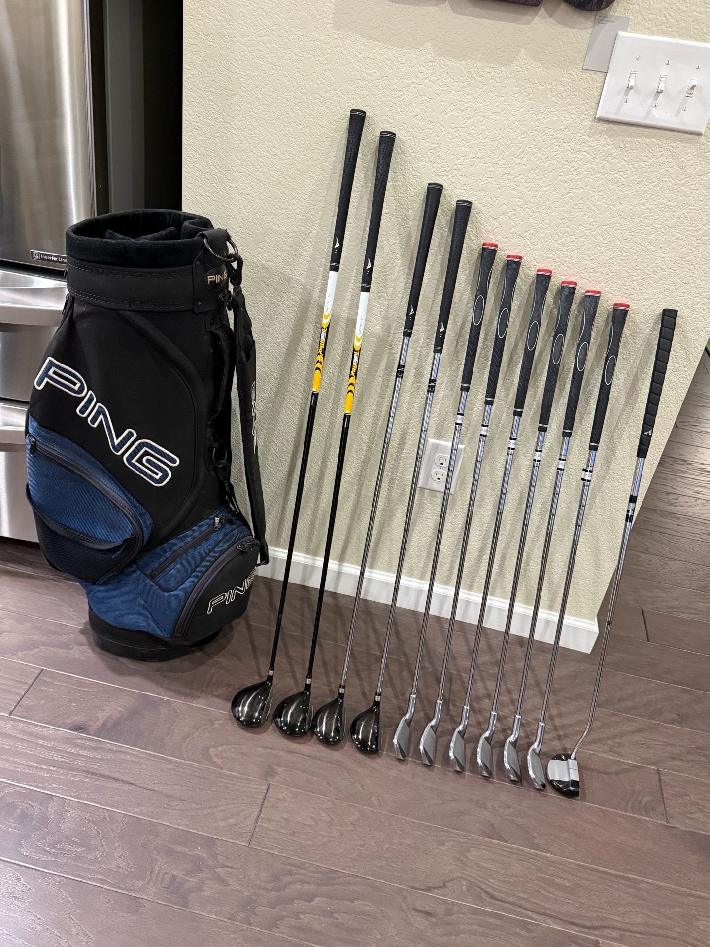 GOLF SET Ping Bag Acuity Woods & Hybrids Dunlop 5-PW Irons Putter Balls