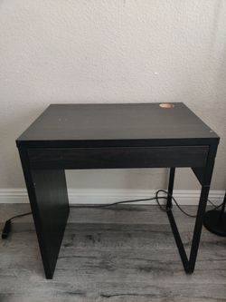 Small Office Desk