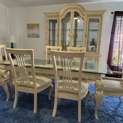 Dining Room With Furniture 