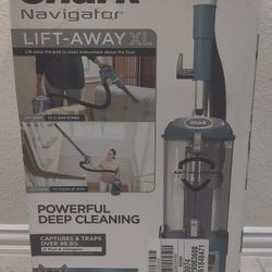 Shark Navigator Lift-Away XL Multisurface Upright Vacuum Cleaner - New