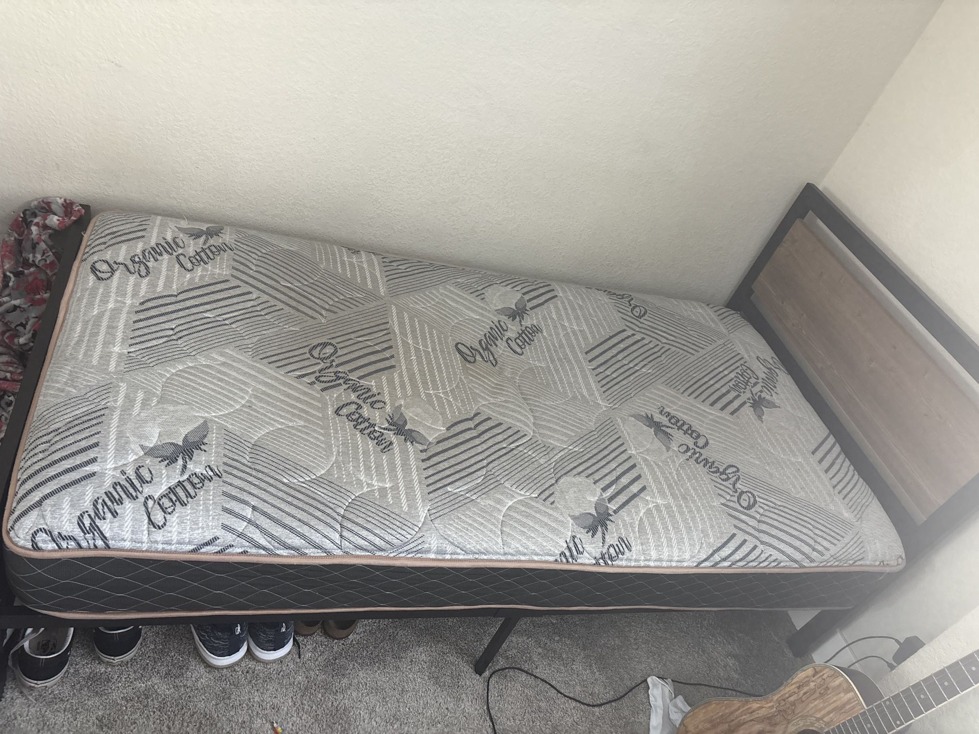 Twin Bed