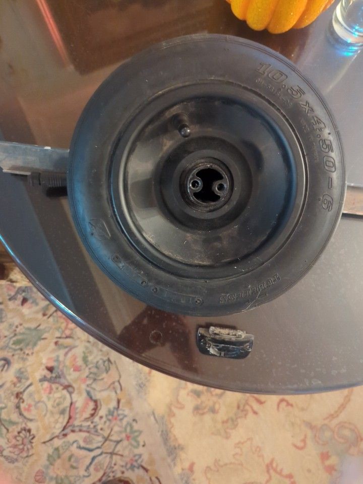 Onewheel Pint Motor Hub and Tire_ Less Than 200 Miles