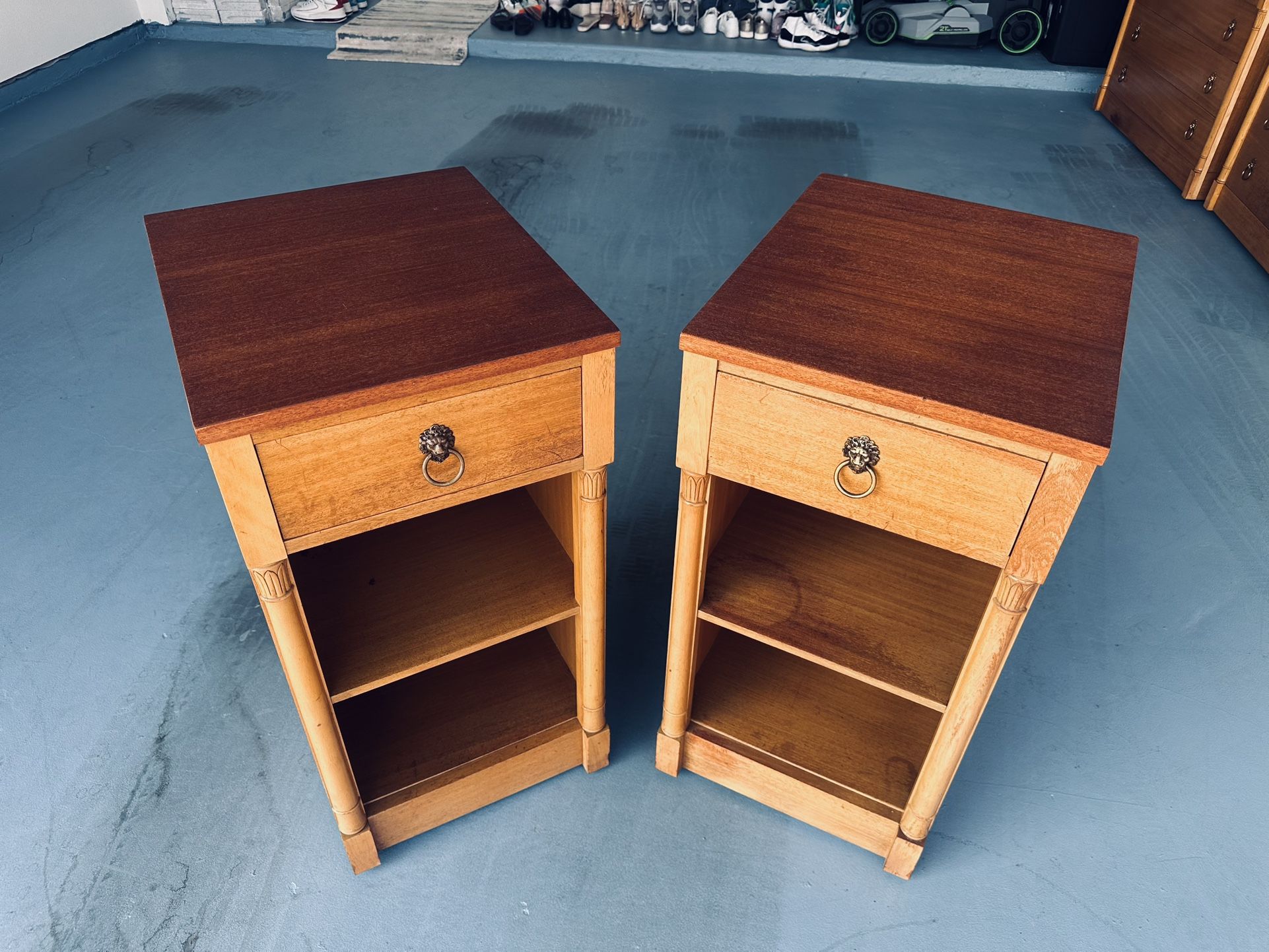 Beautiful Pair of Vintage Mid Century Modern Rway Nightstands Tables