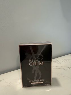 BLACK OPUIM by YVES SAINT LAURENT