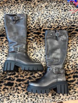 Steve madden boots