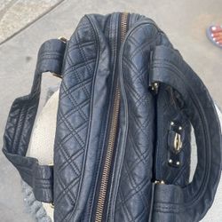 Marc Jacobs Black Purse( Pick Up And Cash Only)