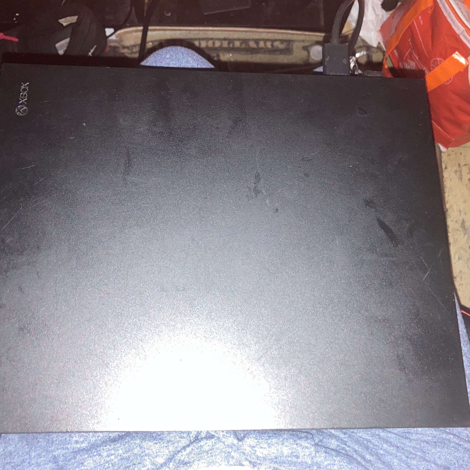 Xbox One X 1tb
