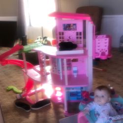 Barbie House 