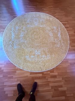 CHEAP!! Living Room Rug - Yellow