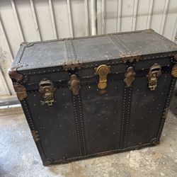 Antique Trunk / Chest