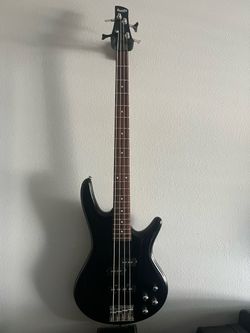 Ibanez GSR200 Electric Bass