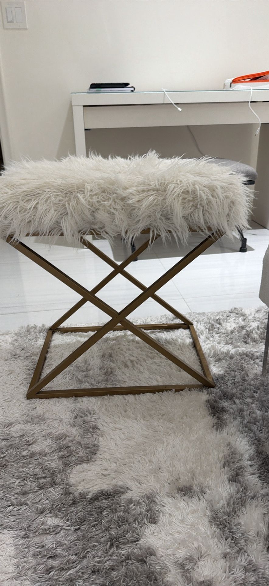 Make Up Bench