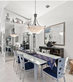 MOVING SALE  78x38 GLASS TABLE  Extends To 90” 