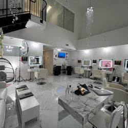 Selling Salon Supplies