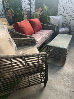 4-Piece Grey Wicker Outdoor Patio Furniture Set
