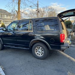 2002 Ford Expedition